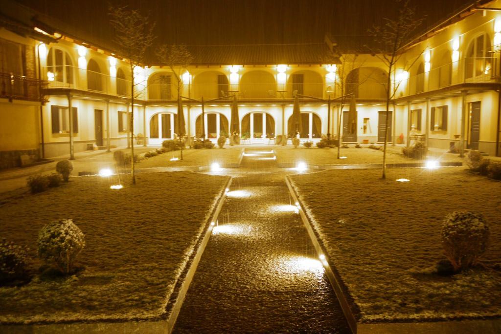 Cascina Varie * Castagnito